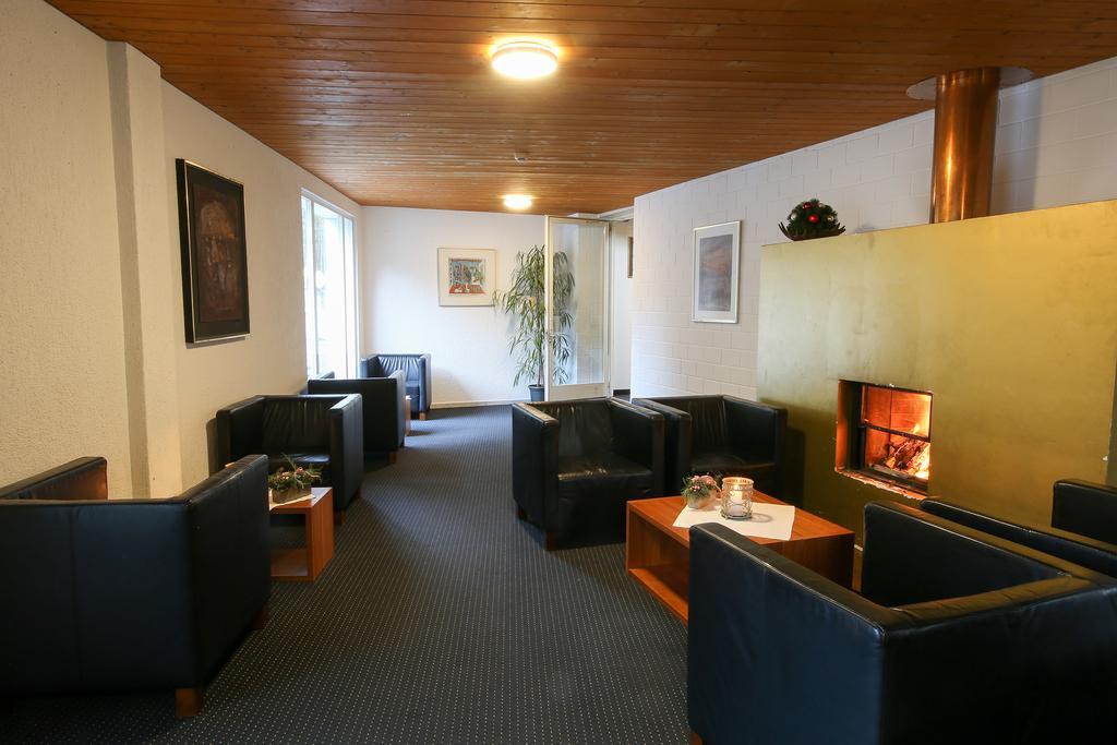 Hotel Grüsch Exteriör bild